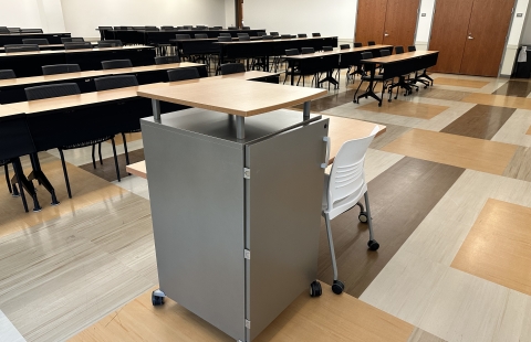 Hamilton Smith 140 Classroom Instructor Podium
