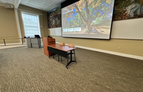 Hamilton Smith 210 Classroom