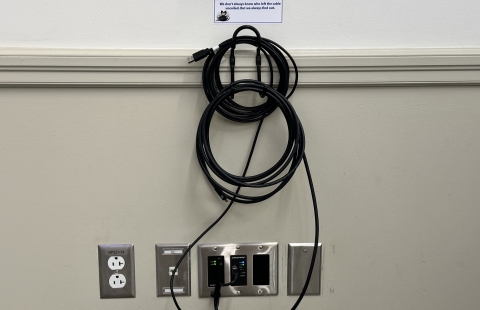 Hamilton Smith 202 AV Cables