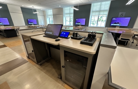 Hamilton Smith 130 TEAL Classroom Instructor Area